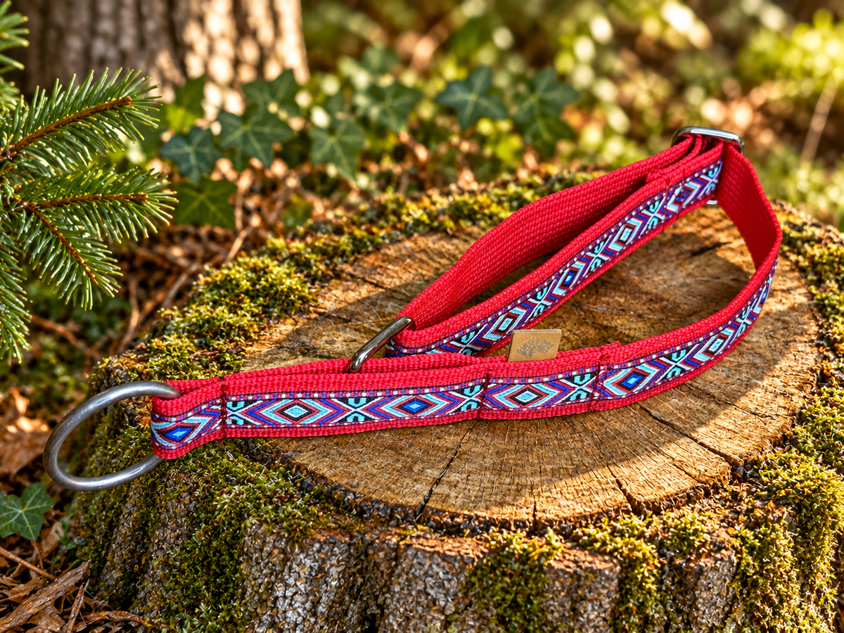 Mira Halsband half-choke