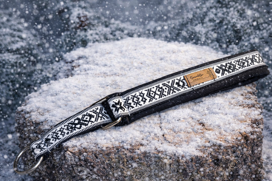 Tarzan fodrad Halsband