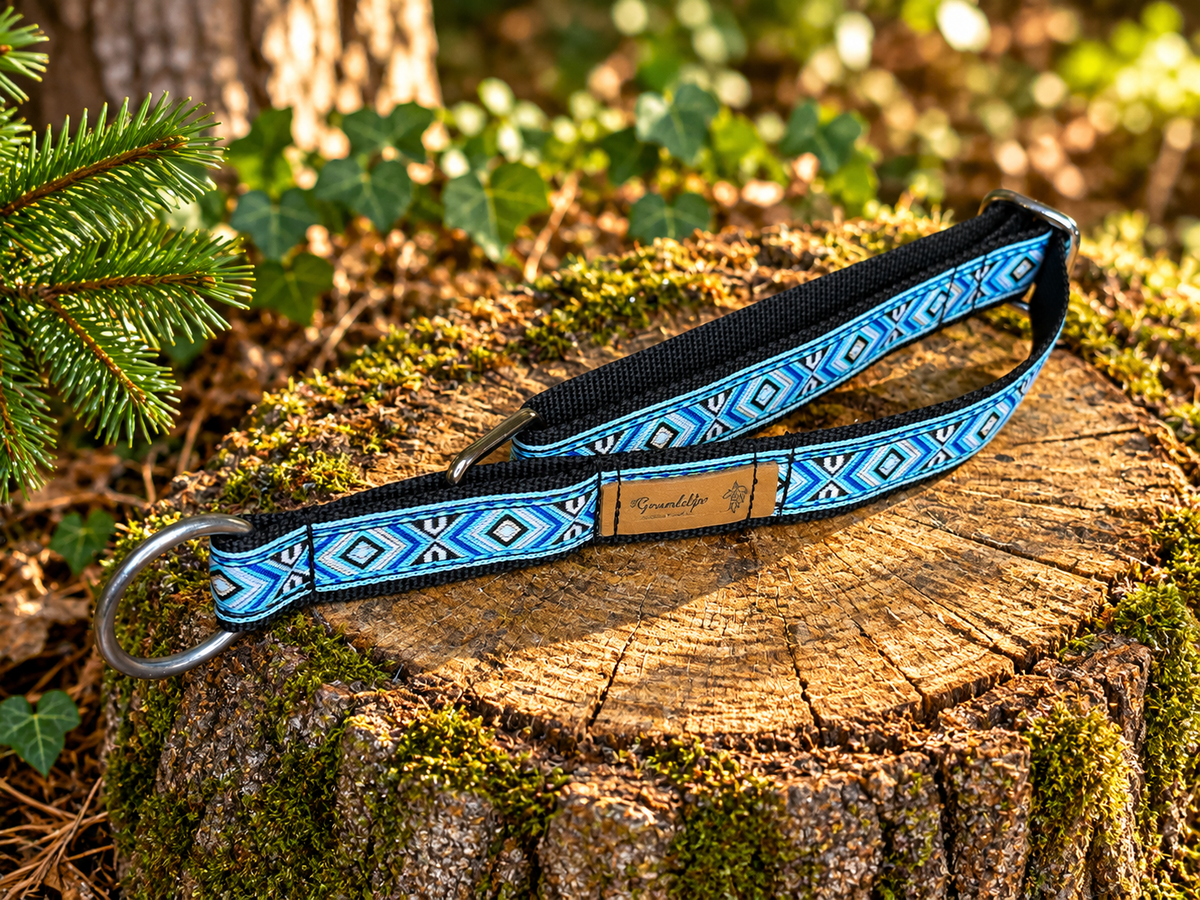 Mira Halsband half-choke